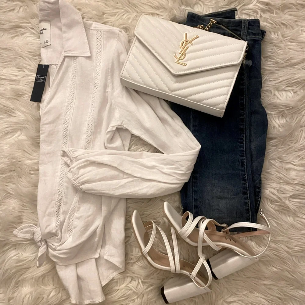 NWT Abercrombie & Fitch Button down top with crochet detail - Picture 1 of 3